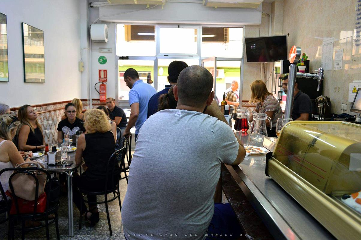 16 ALMERIA -TAPAS AVEC LES AMIS AU FLORIDA (27).JPG